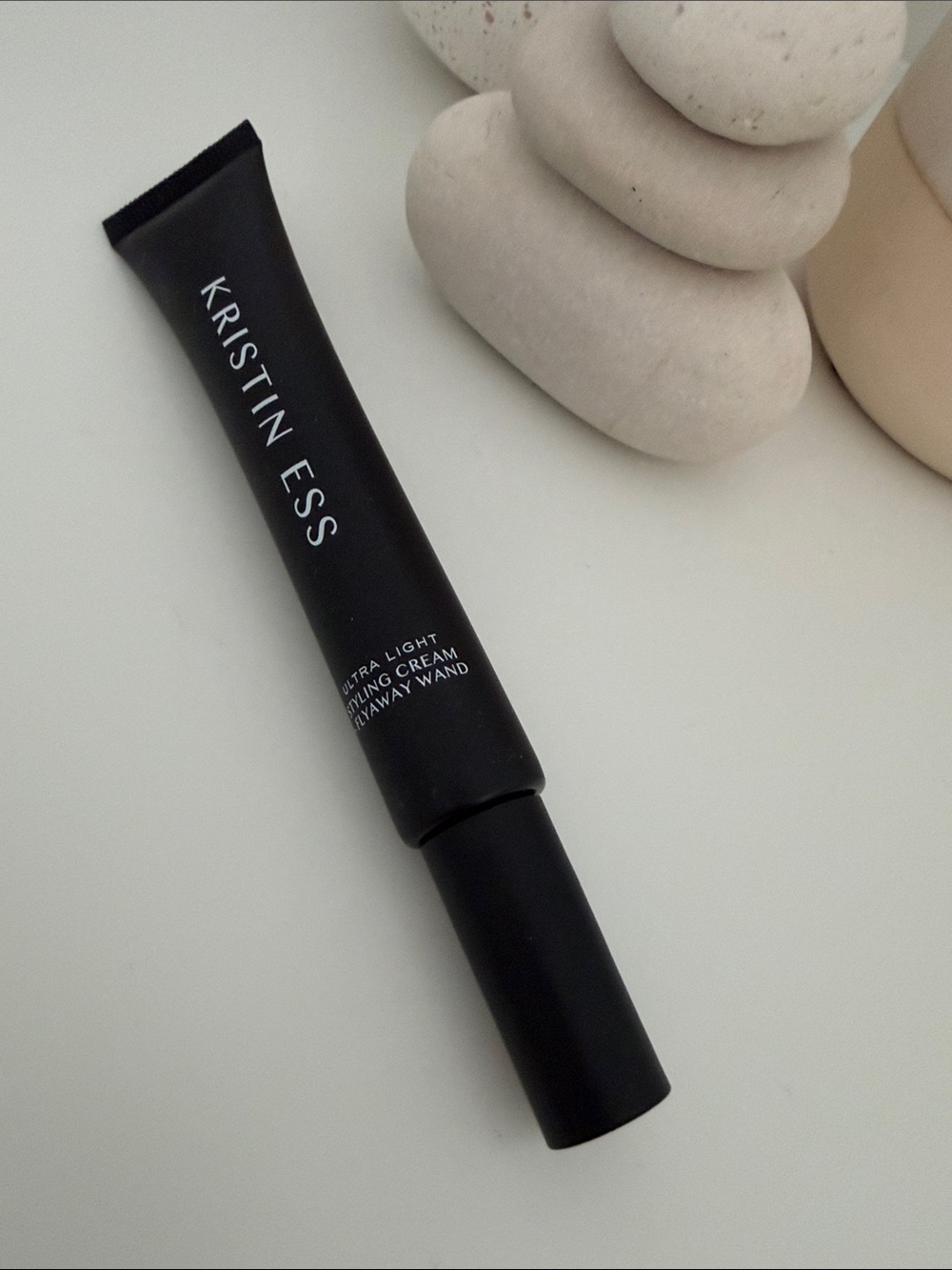 Ultra Light Styling Cream - Black